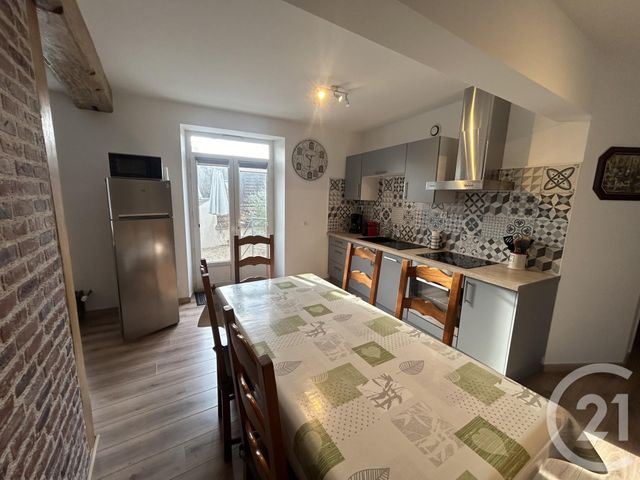 maison à louer - 4 pièces - 107.98 m2 - AVARAY - 41 - CENTRE - Century 21 Néré Immobilier