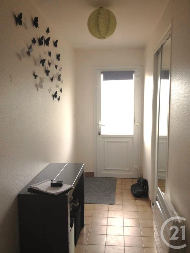 maison à louer - 3 pièces - 72.86 m2 - DRY - 45 - CENTRE - Century 21 Néré Immobilier