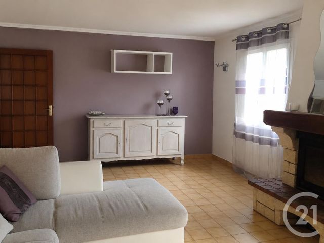 maison à louer - 3 pièces - 72.86 m2 - DRY - 45 - CENTRE - Century 21 Néré Immobilier