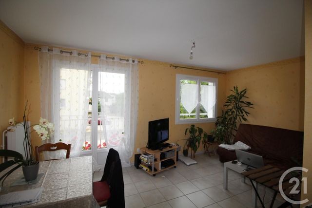Appartement F2 à vendre - 2 pièces - 49.0 m2 - BEAUGENCY - 45 - CENTRE - Century 21 Néré Immobilier