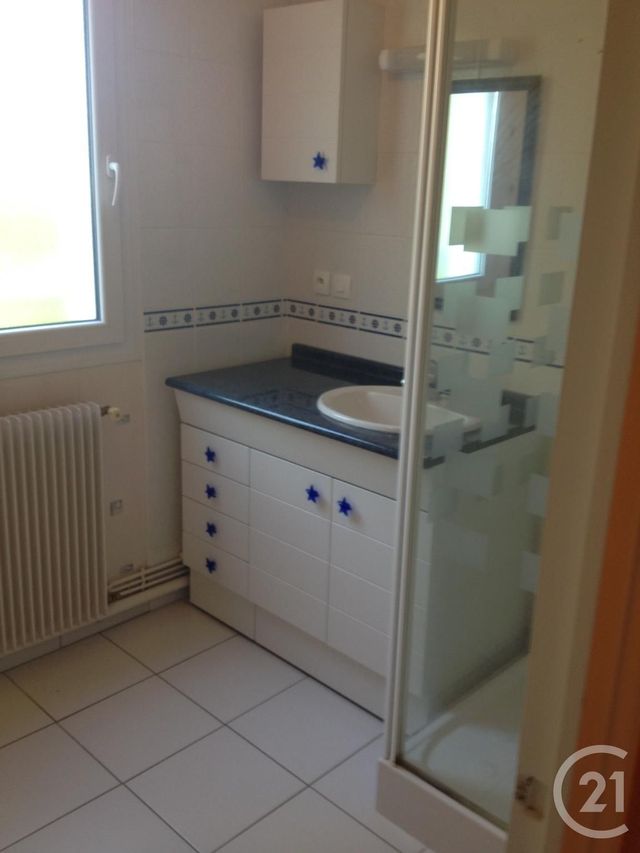 Appartement F2 à vendre - 2 pièces - 49.0 m2 - BEAUGENCY - 45 - CENTRE - Century 21 Néré Immobilier