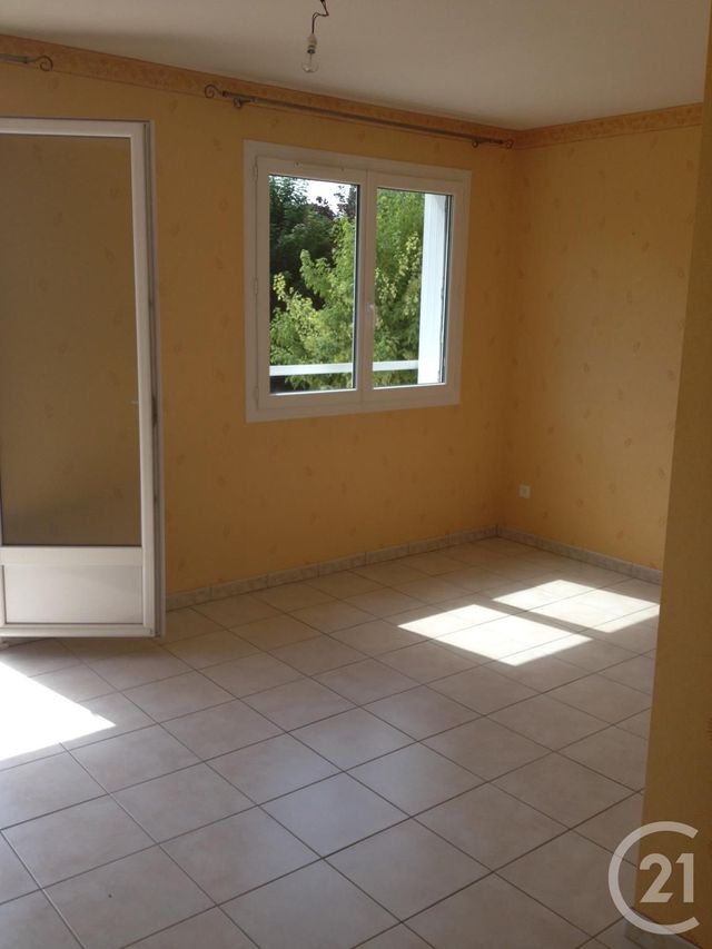 Appartement F2 à vendre - 2 pièces - 49.0 m2 - BEAUGENCY - 45 - CENTRE - Century 21 Néré Immobilier