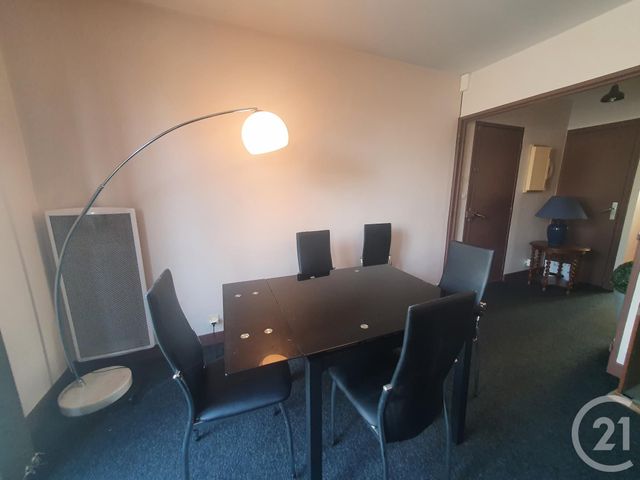 Appartement F2 à louer - 2 pièces - 43.35 m2 - BEAUGENCY - 45 - CENTRE - Century 21 Néré Immobilier