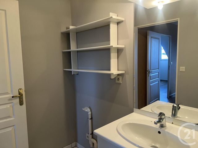 Appartement F2 à louer - 2 pièces - 40.42 m2 - BEAUGENCY - 45 - CENTRE - Century 21 Néré Immobilier