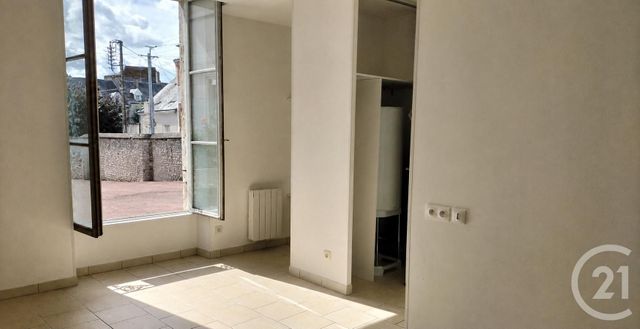 Appartement Studio à louer - 1 pièce - 30.93 m2 - BEAUGENCY - 45 - CENTRE - Century 21 Néré Immobilier