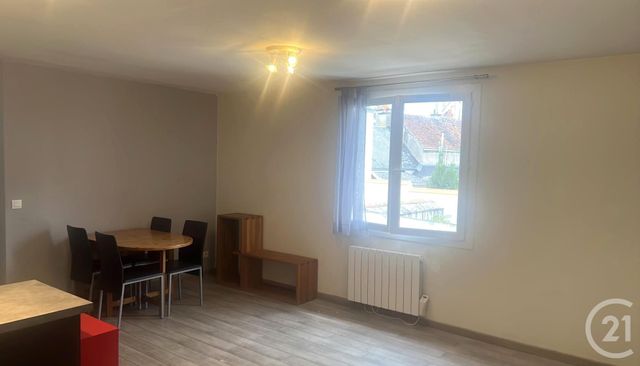 Appartement F2 à louer - 2 pièces - 39.8 m2 - MEUNG SUR LOIRE - 45 - CENTRE - Century 21 Néré Immobilier