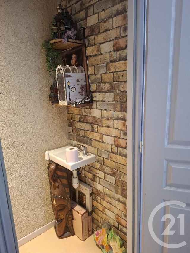 Appartement F3 à louer - 4 pièces - 57.38 m2 - BEAUGENCY - 45 - CENTRE - Century 21 Néré Immobilier