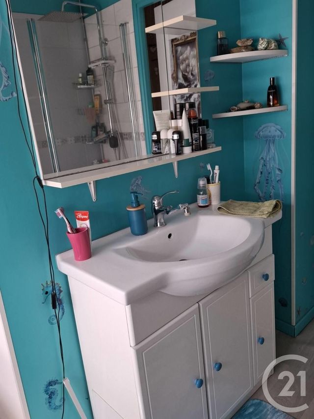 Appartement F3 à louer - 4 pièces - 57.38 m2 - BEAUGENCY - 45 - CENTRE - Century 21 Néré Immobilier