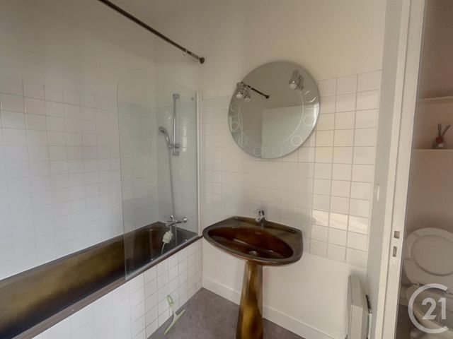 Appartement F2 à louer - 3 pièces - 66.0 m2 - CLERY ST ANDRE - 45 - CENTRE - Century 21 Néré Immobilier