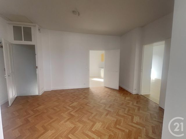 Appartement F2 à louer - 3 pièces - 66.0 m2 - CLERY ST ANDRE - 45 - CENTRE - Century 21 Néré Immobilier
