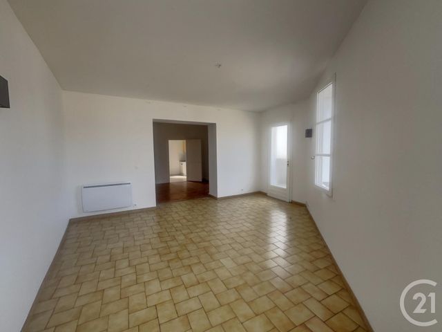 Appartement F2 à louer - 3 pièces - 66.0 m2 - CLERY ST ANDRE - 45 - CENTRE - Century 21 Néré Immobilier